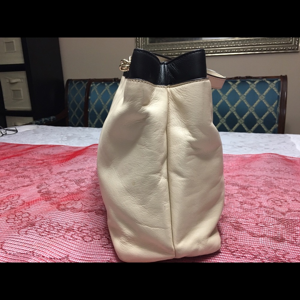 Kate Spade Purse - Picture 3 of 4